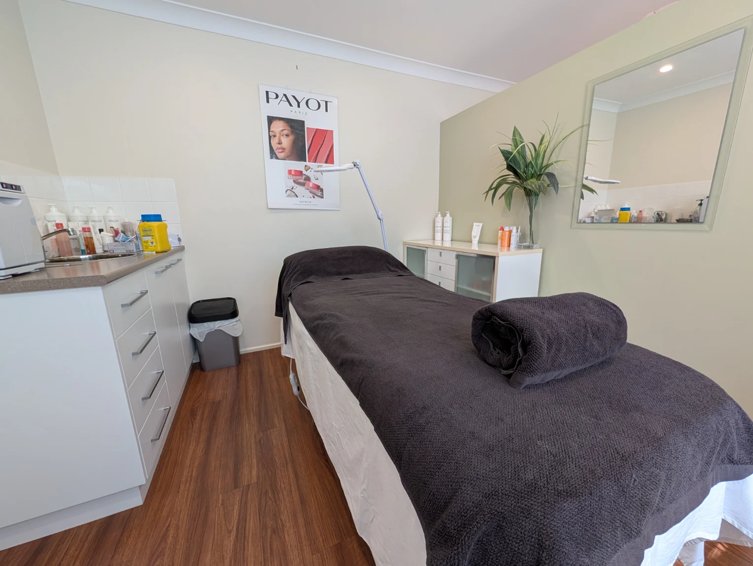 Gallery image of the salon 6